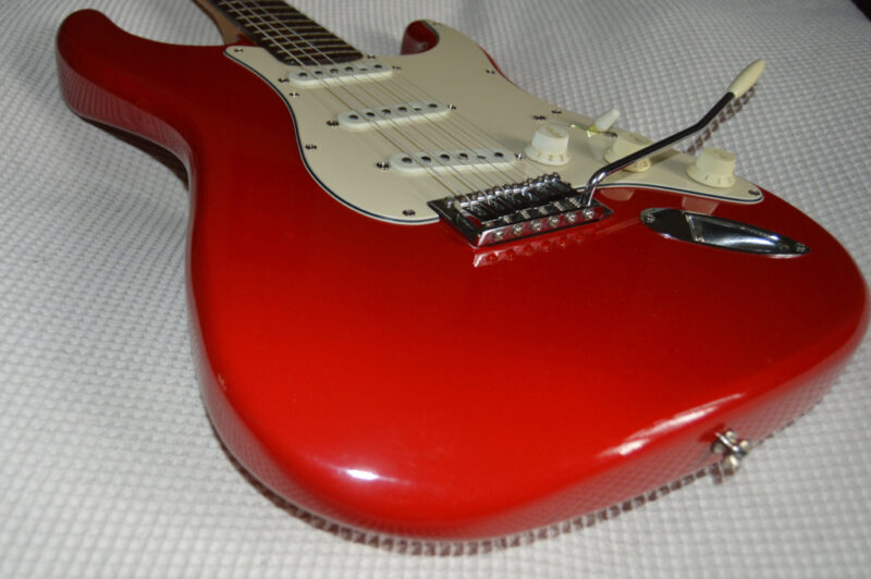 Red 1995 Squier Strat - Image 4