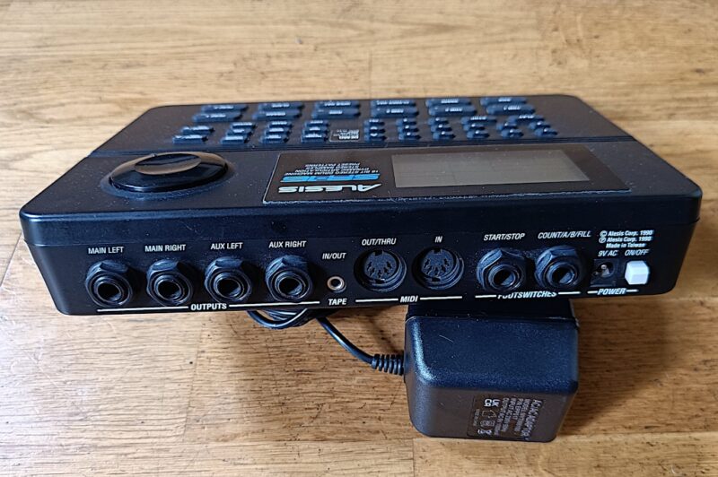 Alesis SR16 drum machine - Image 3